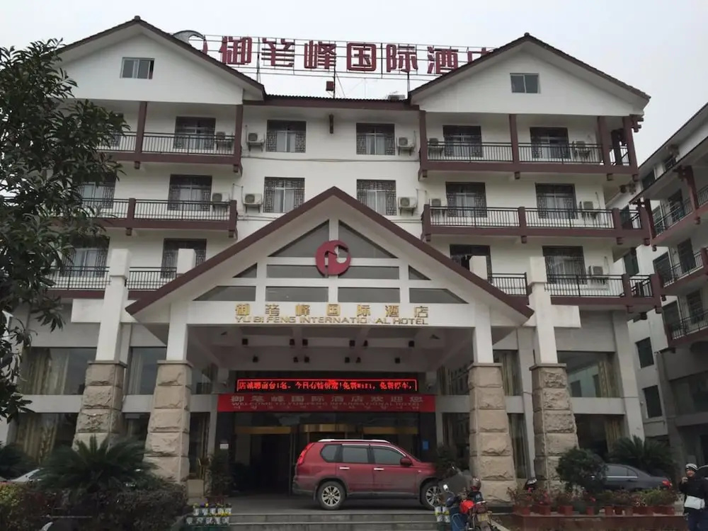 Yubifeng Hotel