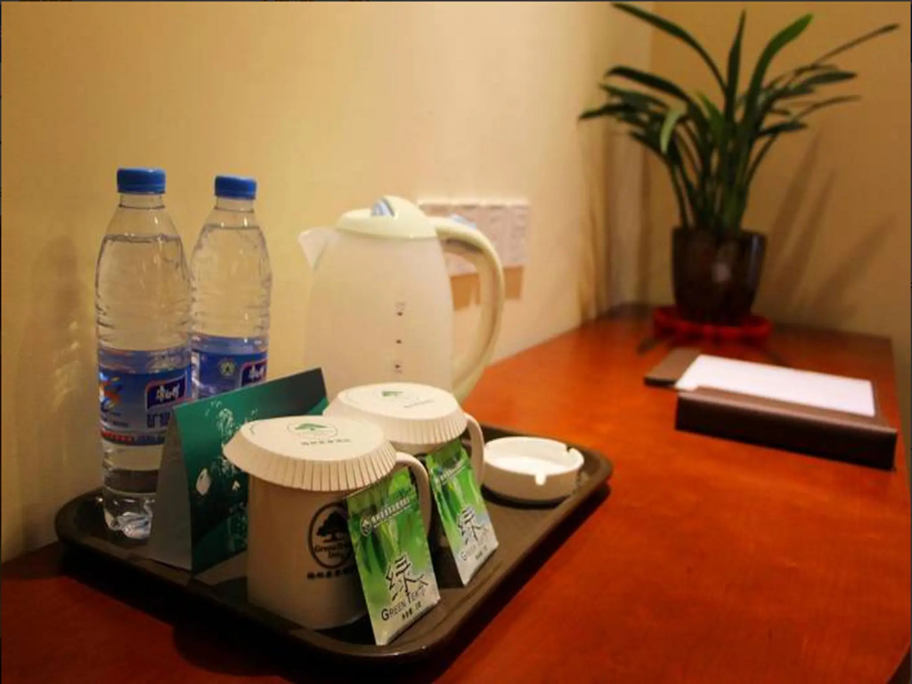 GreenTree Inn Zhenjiang Gaotie Wanda Square Express Hotel - Chambres