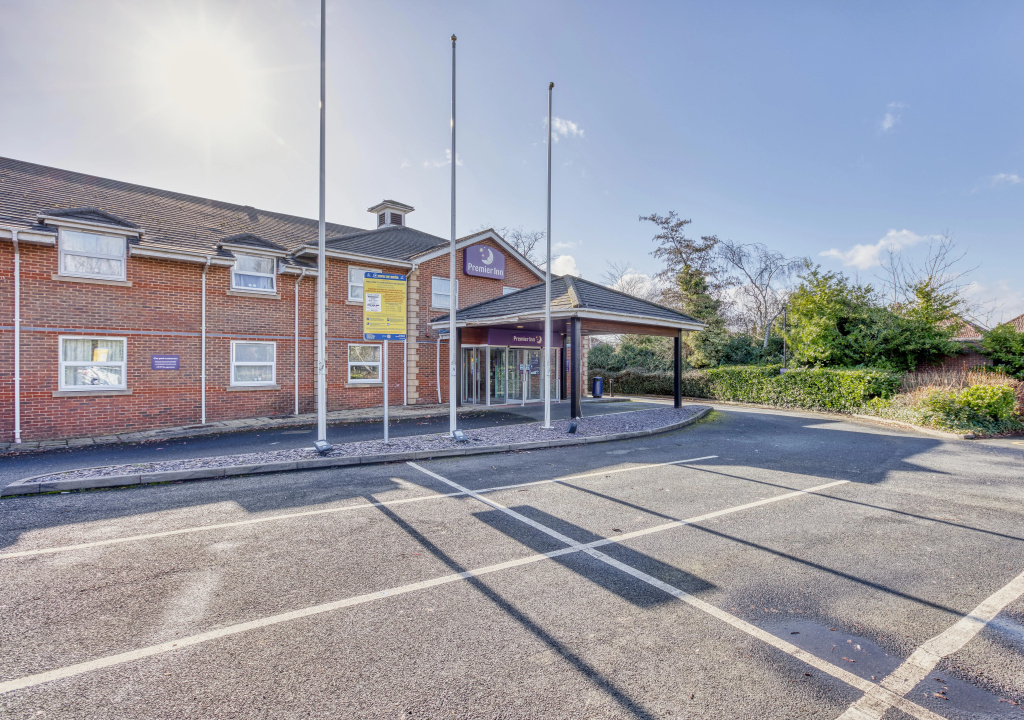 Birmingham (Great Barr/M6 J7) Hotel