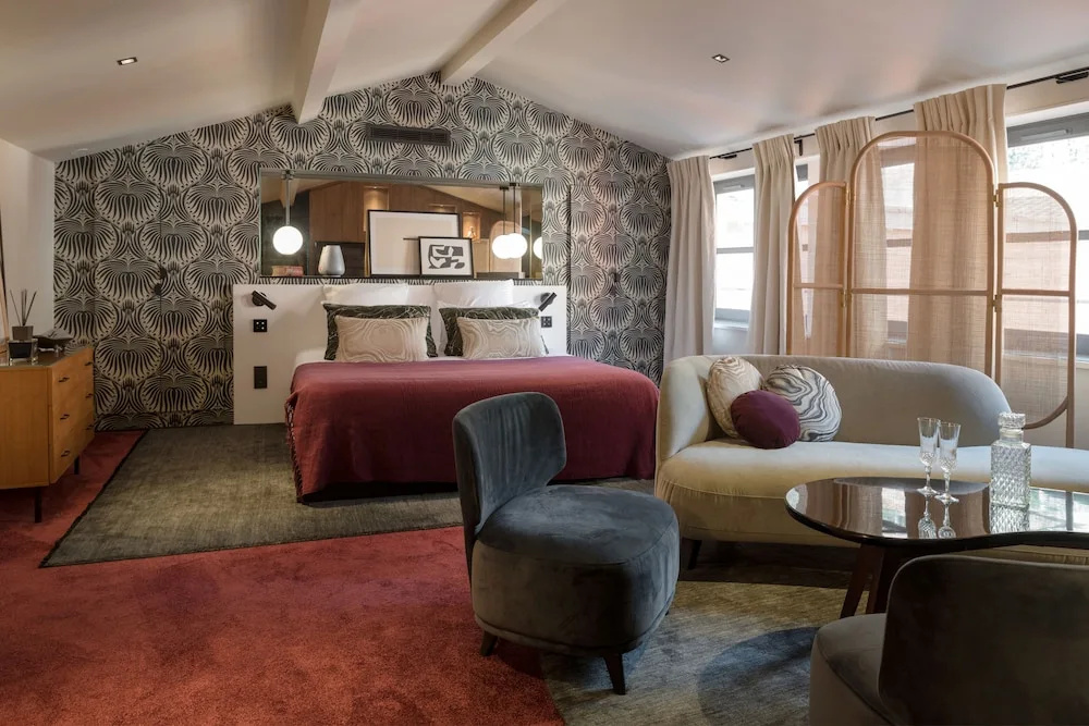 MiHotel La Tour Rose - Chambres