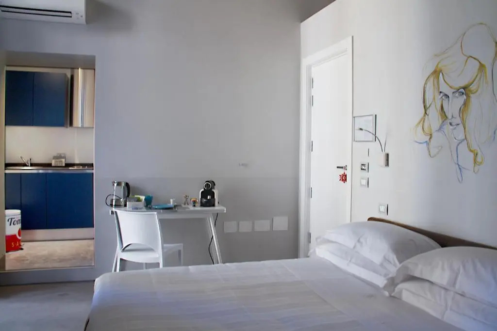 Deluxe Suite with balcony