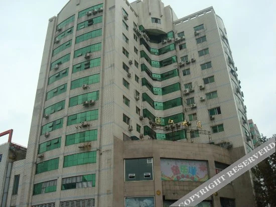 m Hotel (Mianyang Railway Station Central Hospital)