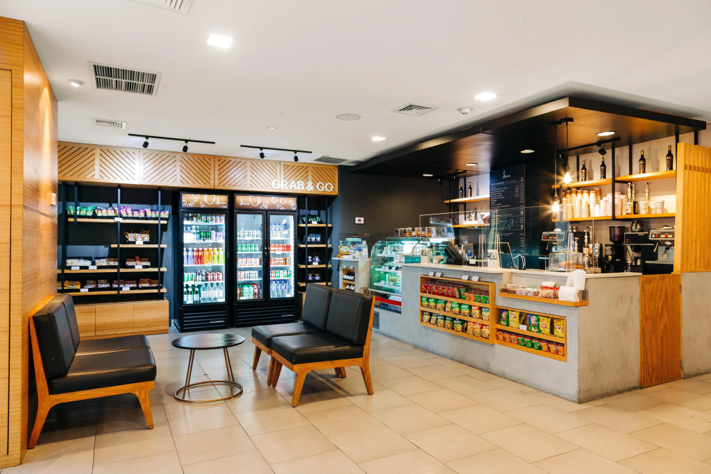 Lobby & Reception