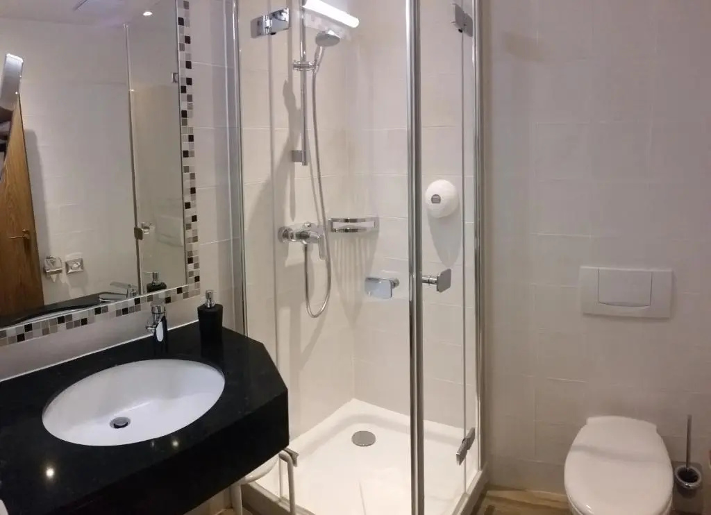 Hotel Backenkoehler - Chambres