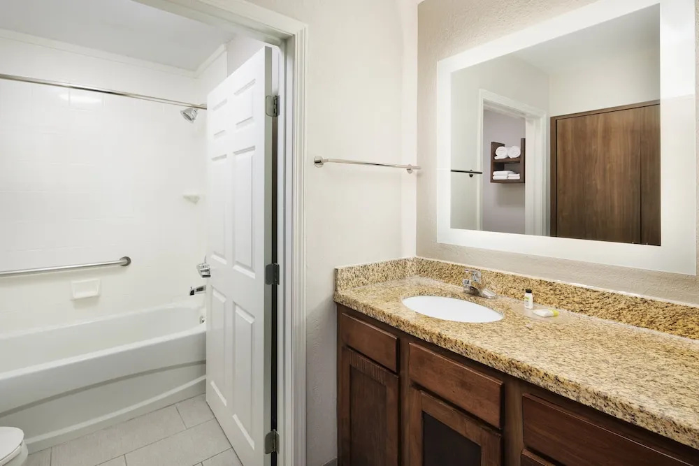 Staybridge Suites Durham/Chapel Hill by IHG - Chambres