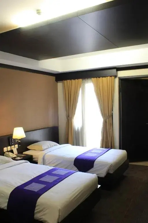 Metro Hotel - Chambres