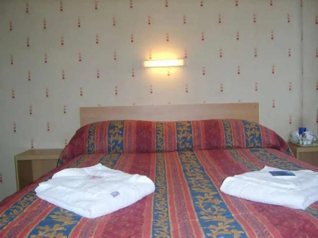 Hotel photo 12