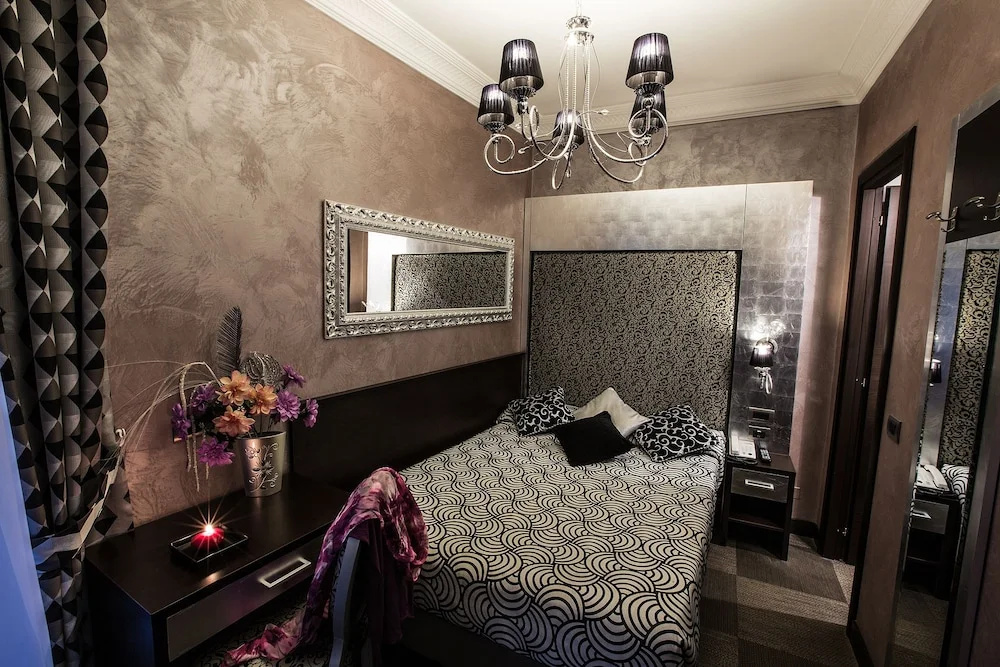 Classic Triple room with balcony