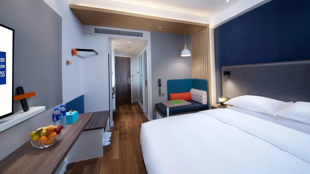 Superior Quadruple room