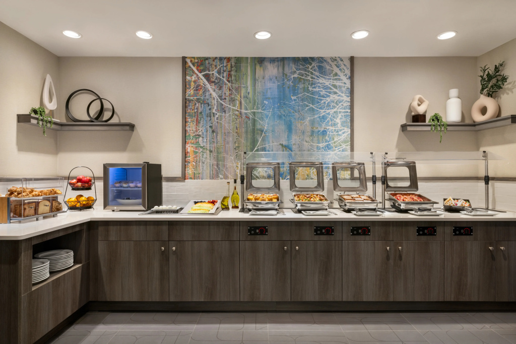 Crowne Plaza Edison by IHG - Général