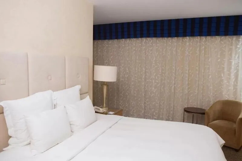 Номер Deluxe в Renaissance by Crystall