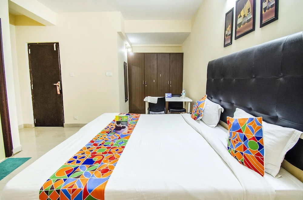 FabExpress Namo Suites - Chambres