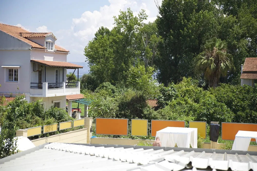 Standard Double room with garden view (twin beds)