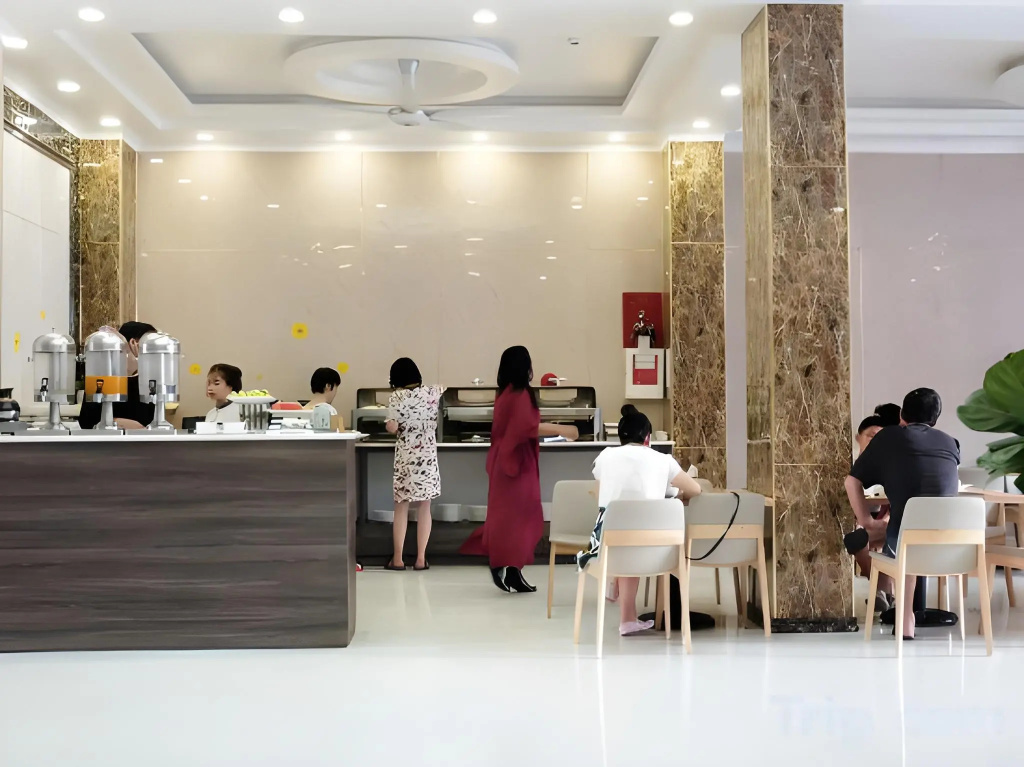 La Casa Nha Trang Hotel, Нячанг, В'єтнам мініатюра 28