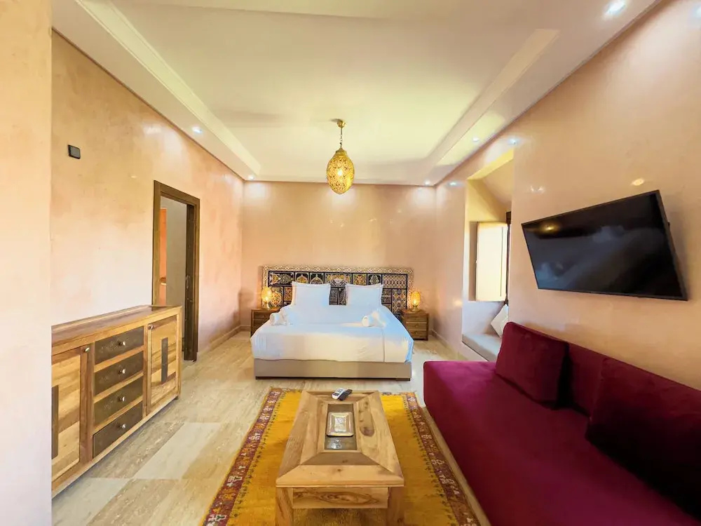Deluxe Suite