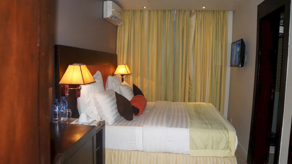 Oakspring Hotel & Luxury Suites - Général