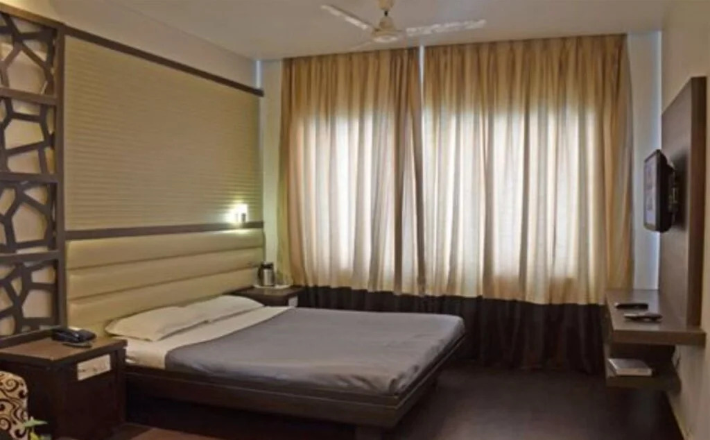 Hotel Raj Continental — фото 4