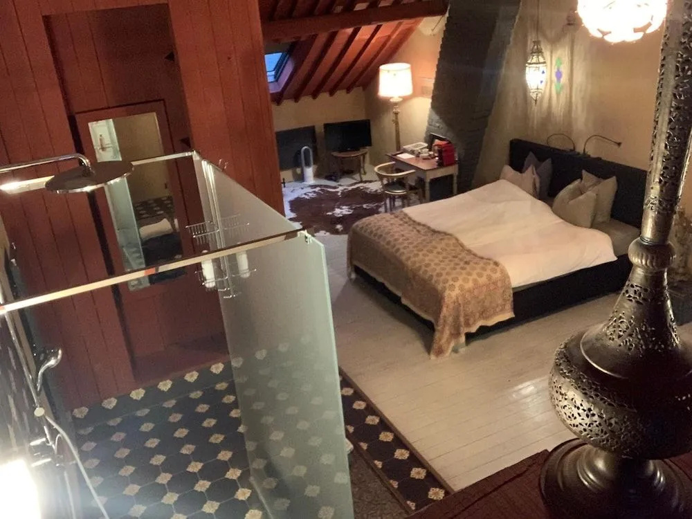 Hotel photo 2