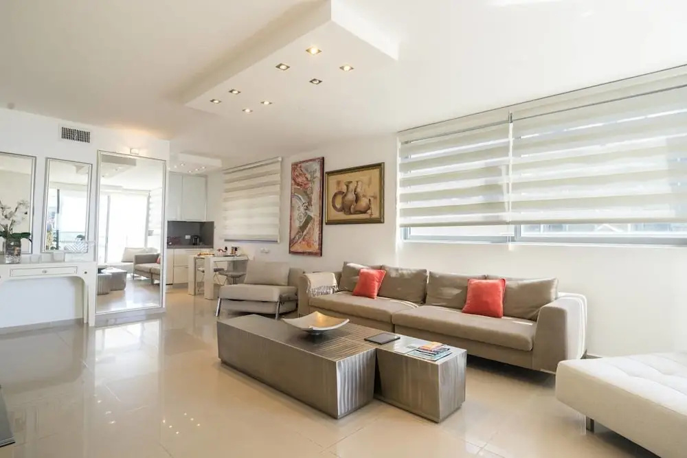 Luxury Beach View by Airsuite