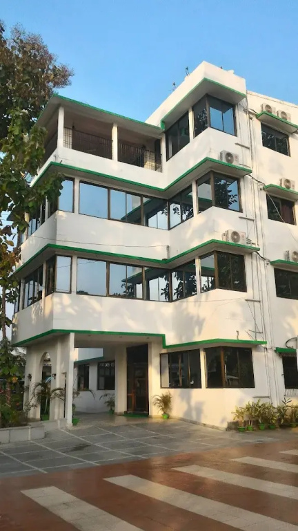 Green Point Resort