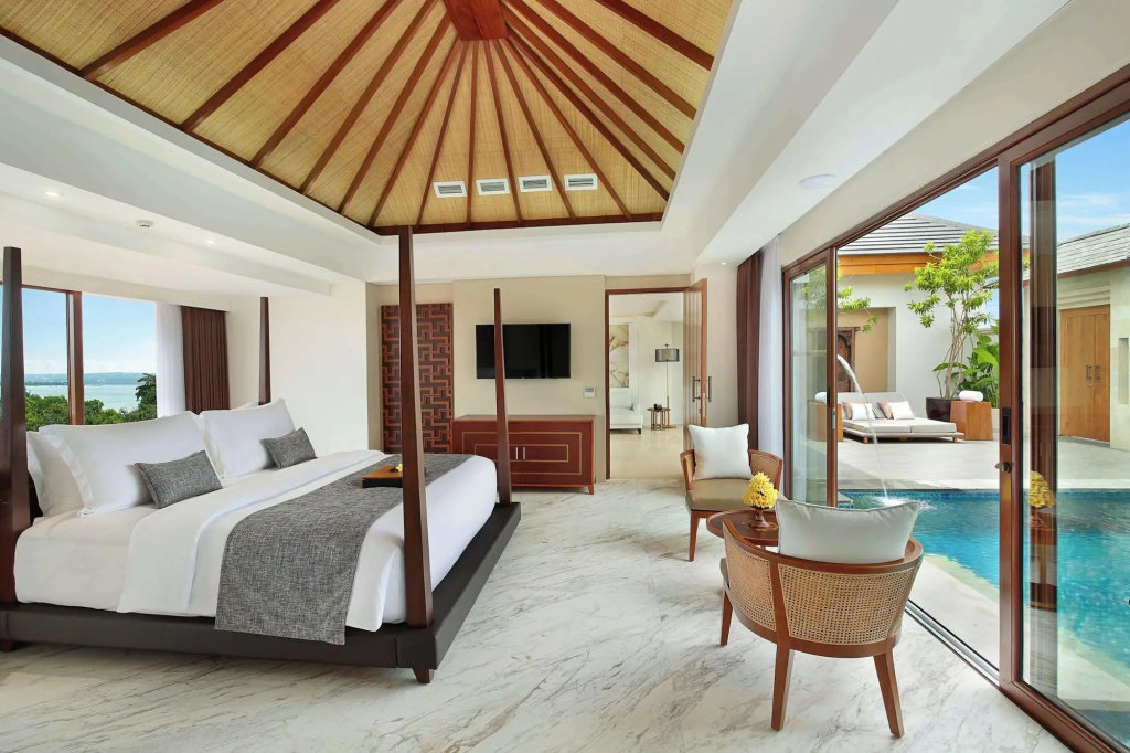 Royal Suites at The Bandha — фото