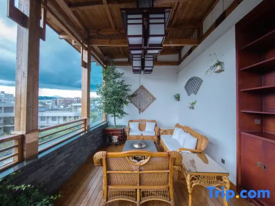 Balcony & Terrace