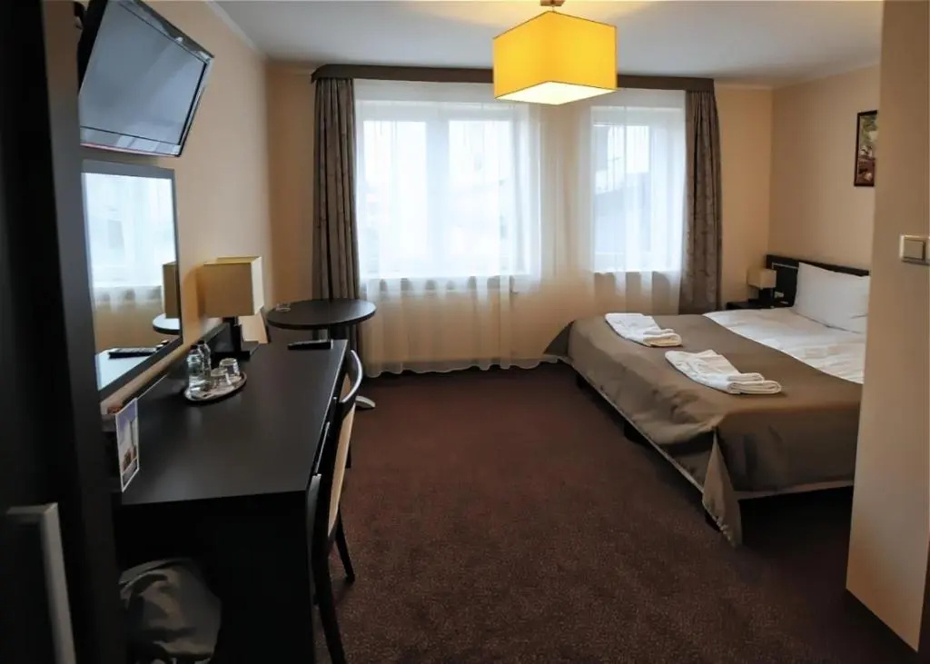Standard Double room (full double bed)
