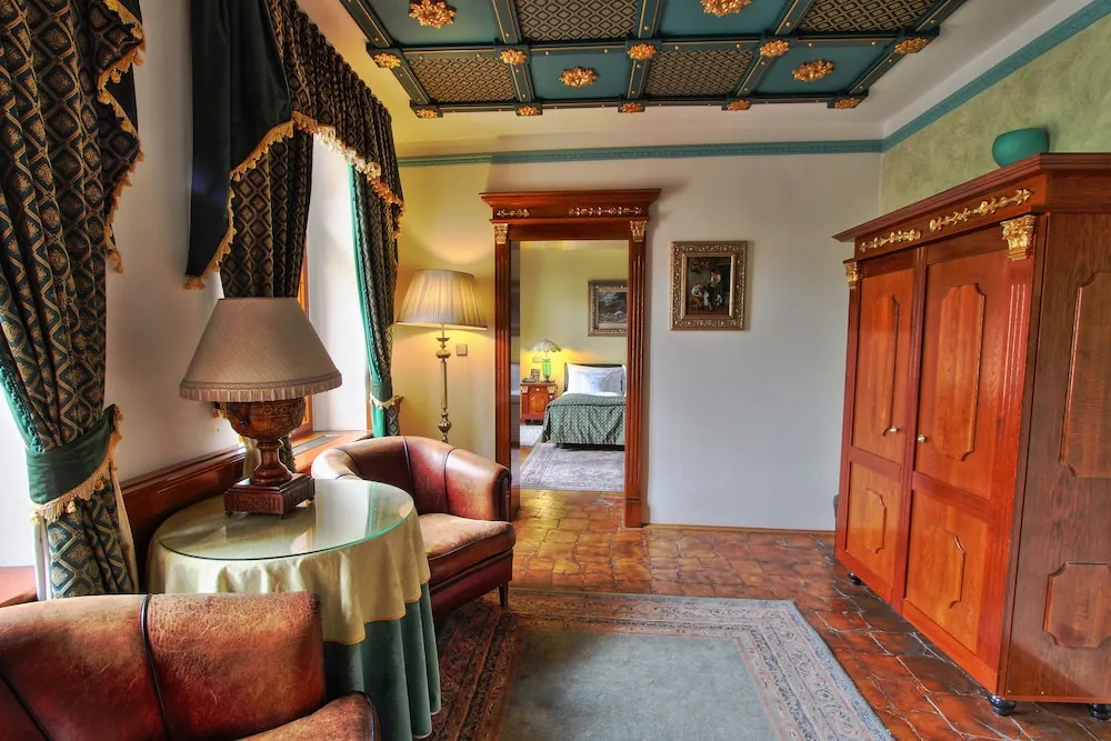 Standard Suite