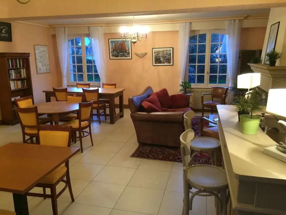 Hotel photo 12