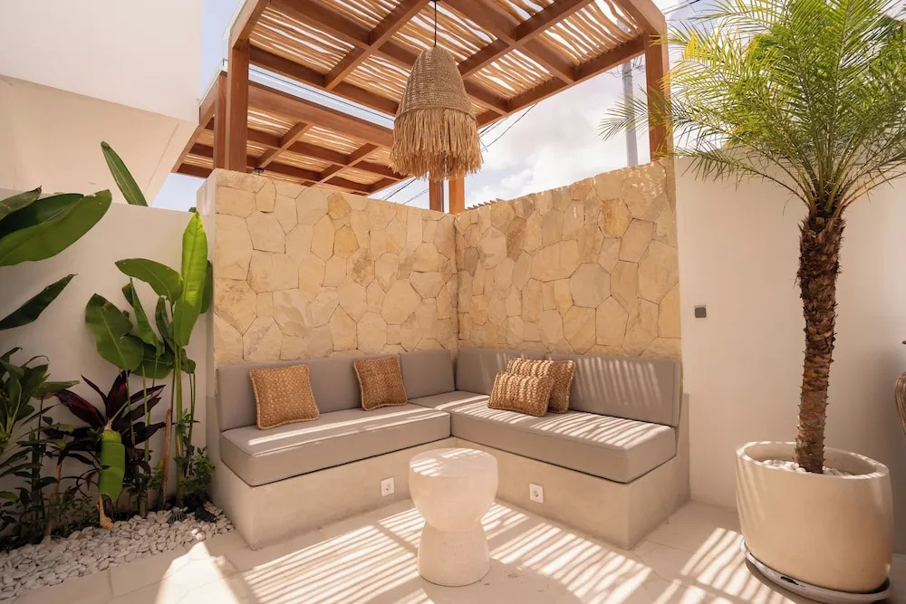 Casa Nata Graceful 2 BR Mediteranian