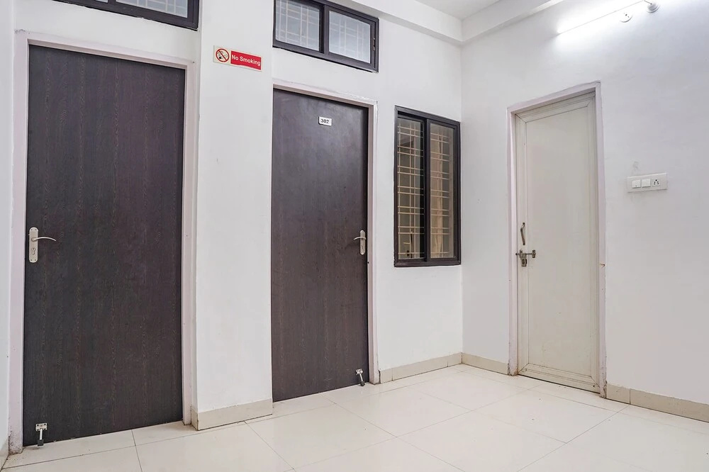FabHotel The Vinayak