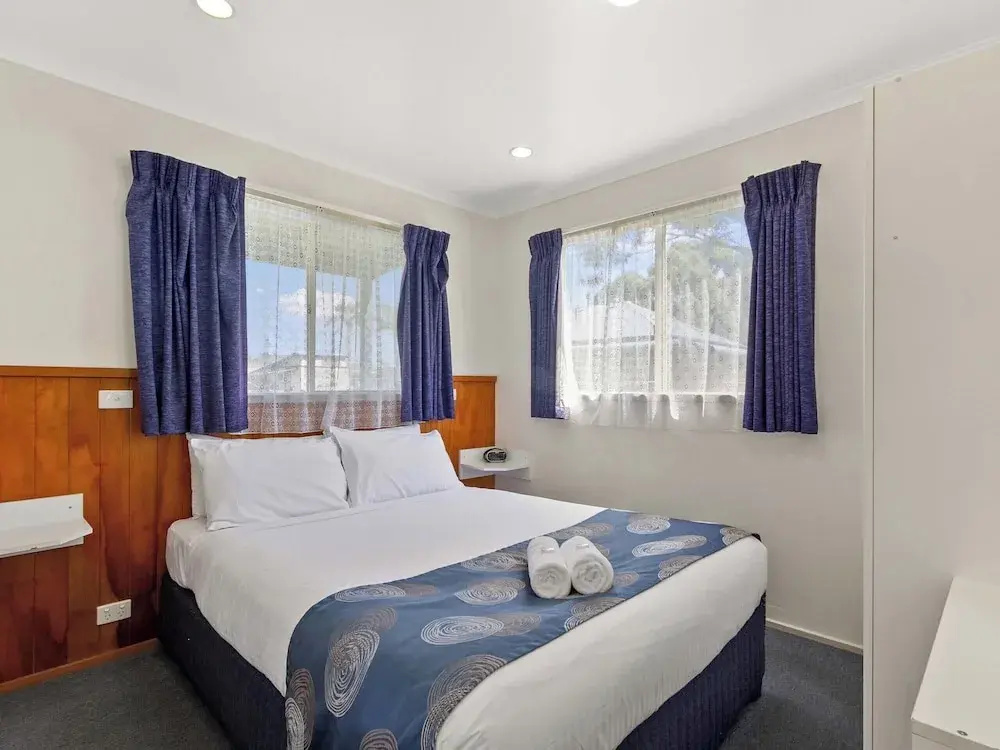 Waters Edge Holiday Park - Chambres