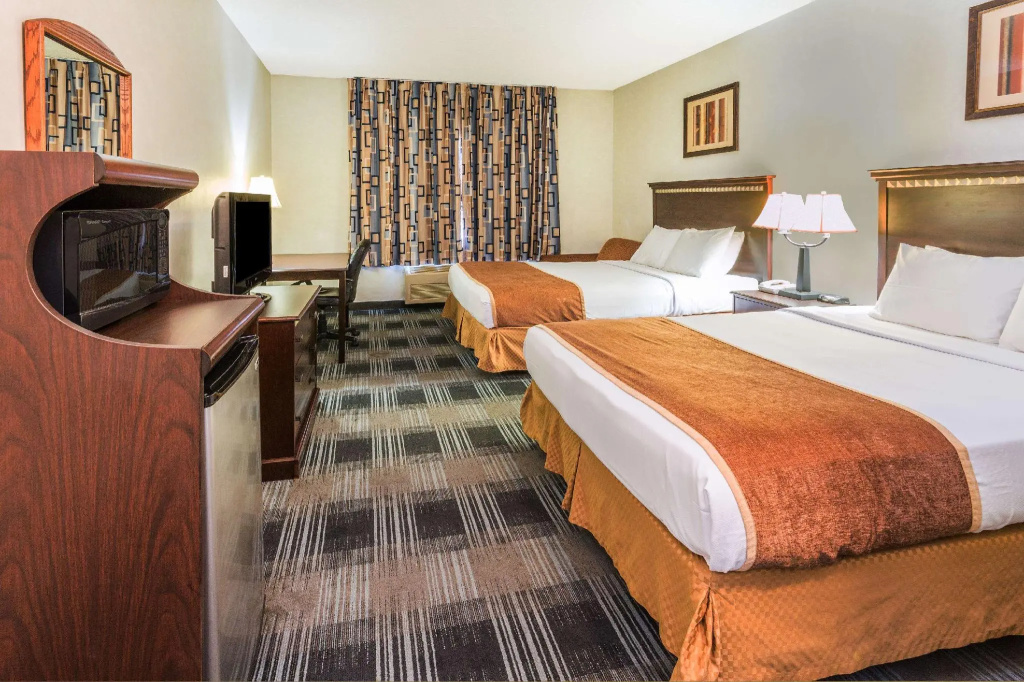 Days Inn & Suites by Wyndham Vancouver - Chambres