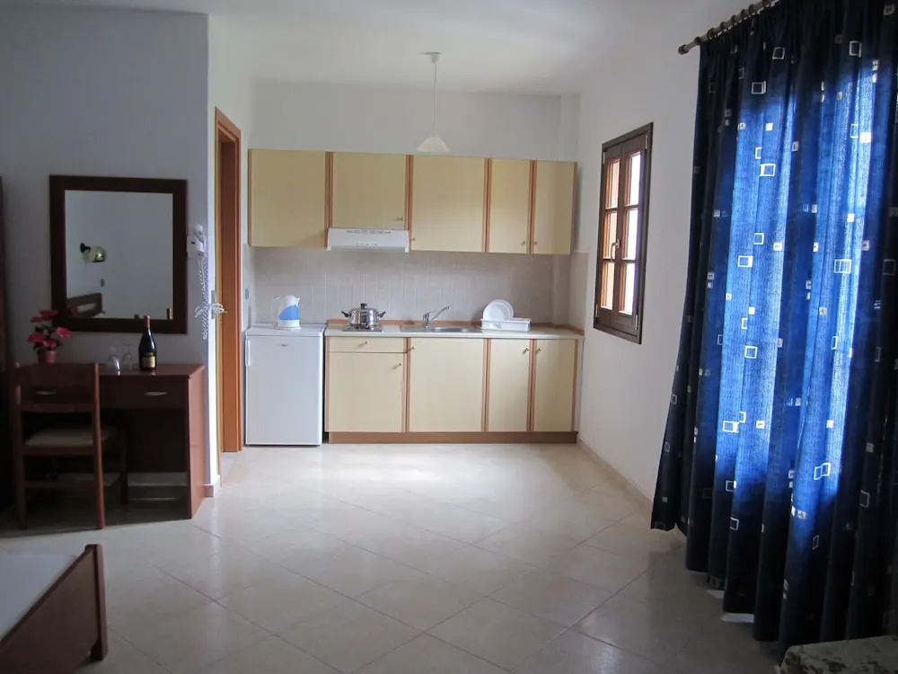 Tilos Fantasy Apartments - фото 13