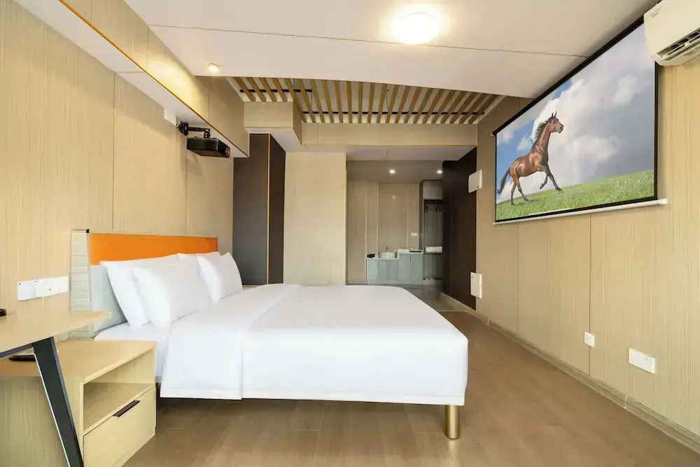 Hotel photo 12