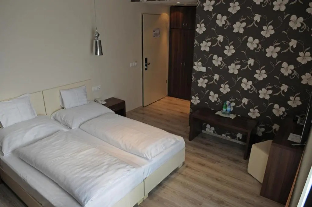 Hotel Median Hajdúnánás - Chambres
