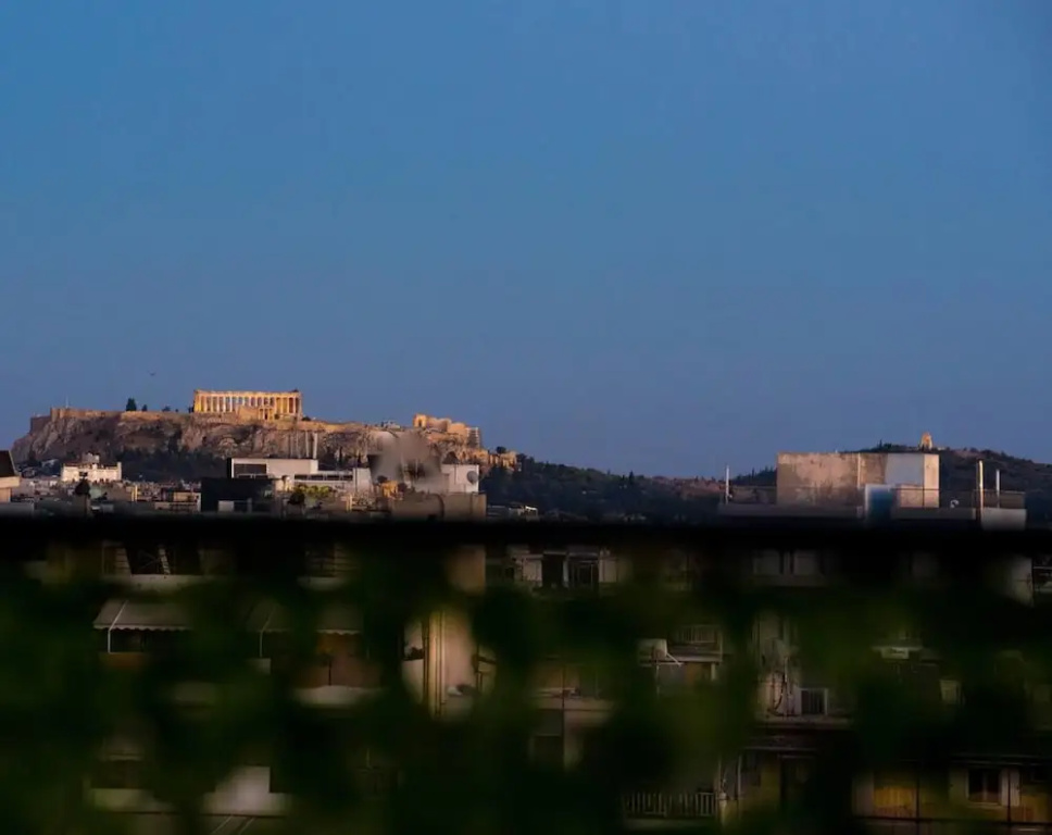 Athens & Acropolis View 7th Floor Apartment