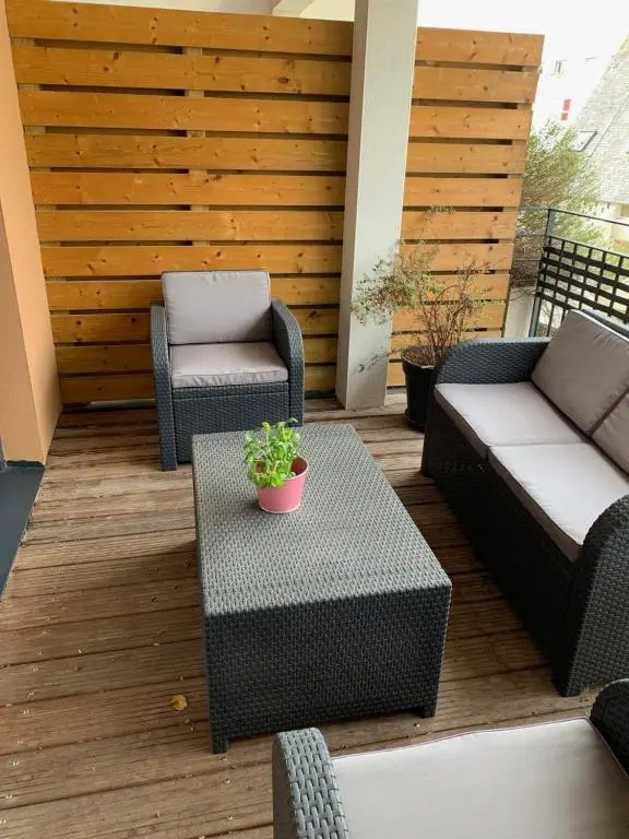 Voir la photo 1 — Appartement Centre Ville Avec Terrasse Et Parking Securise