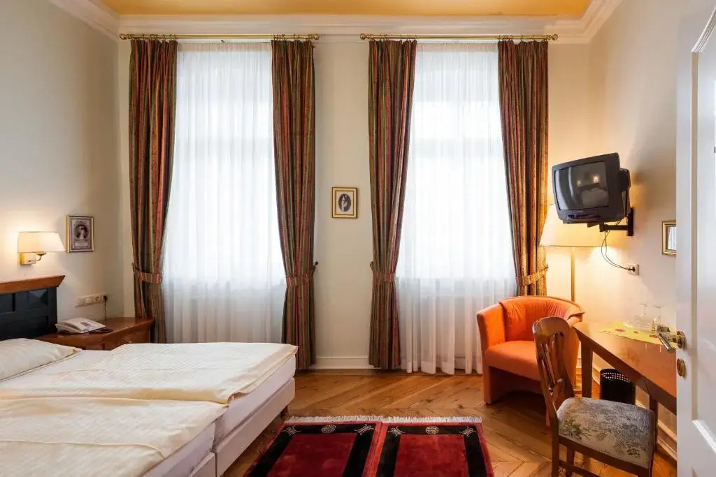 Hotel Garni Schlossgarten by null