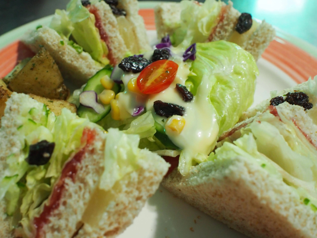 Food & Beverage