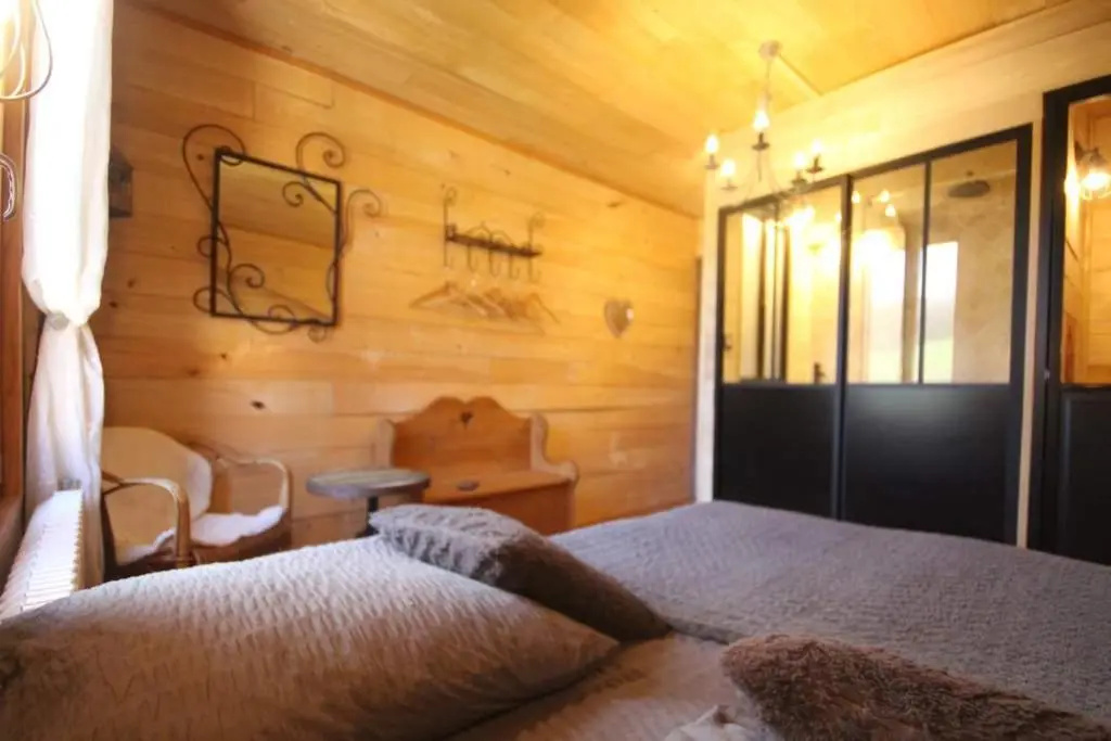 Voir la photo 3 — La maison du bonheur - les roulottes - Campsite