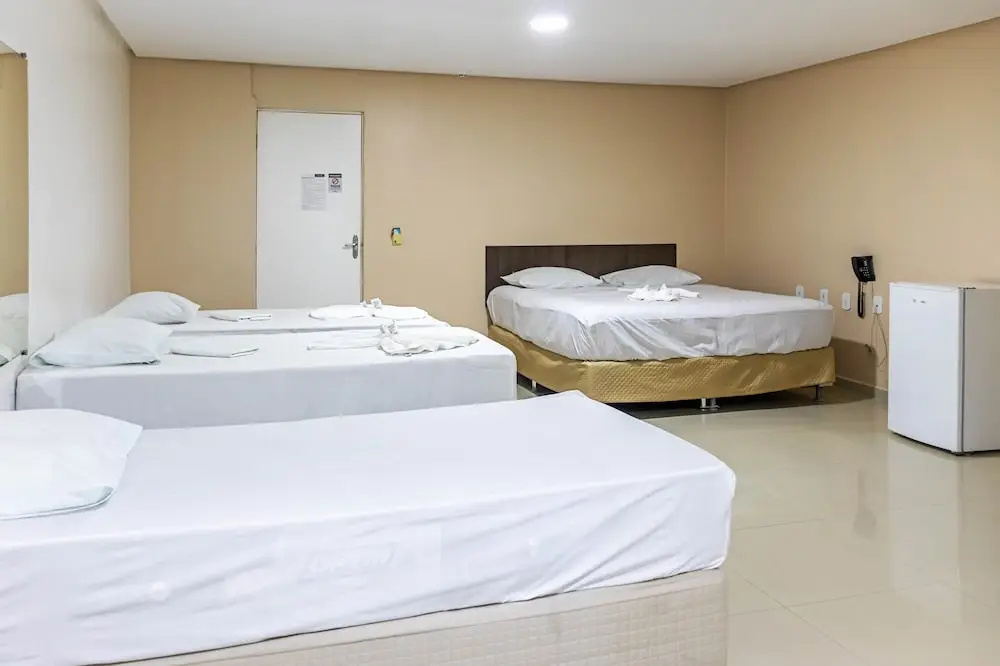 Falcão Hotel e Restaurante - Chambres