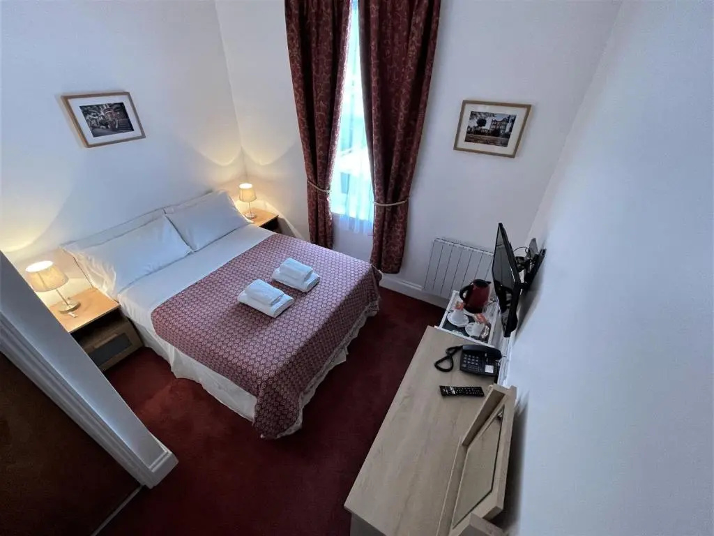 Gateway Hotel - Chambres