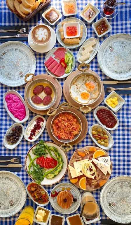 Food & Beverage