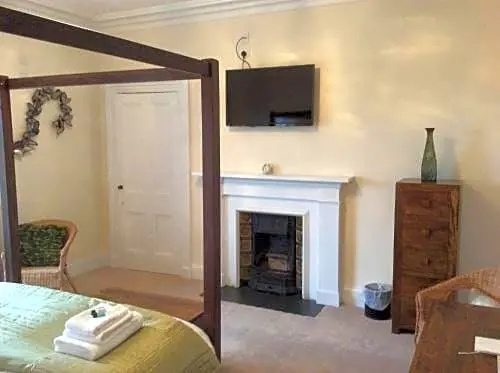 Standard Double room with sea view (full double bed)