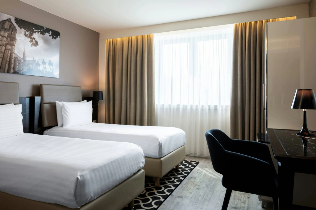AC Porte Maillot Hotel — фото