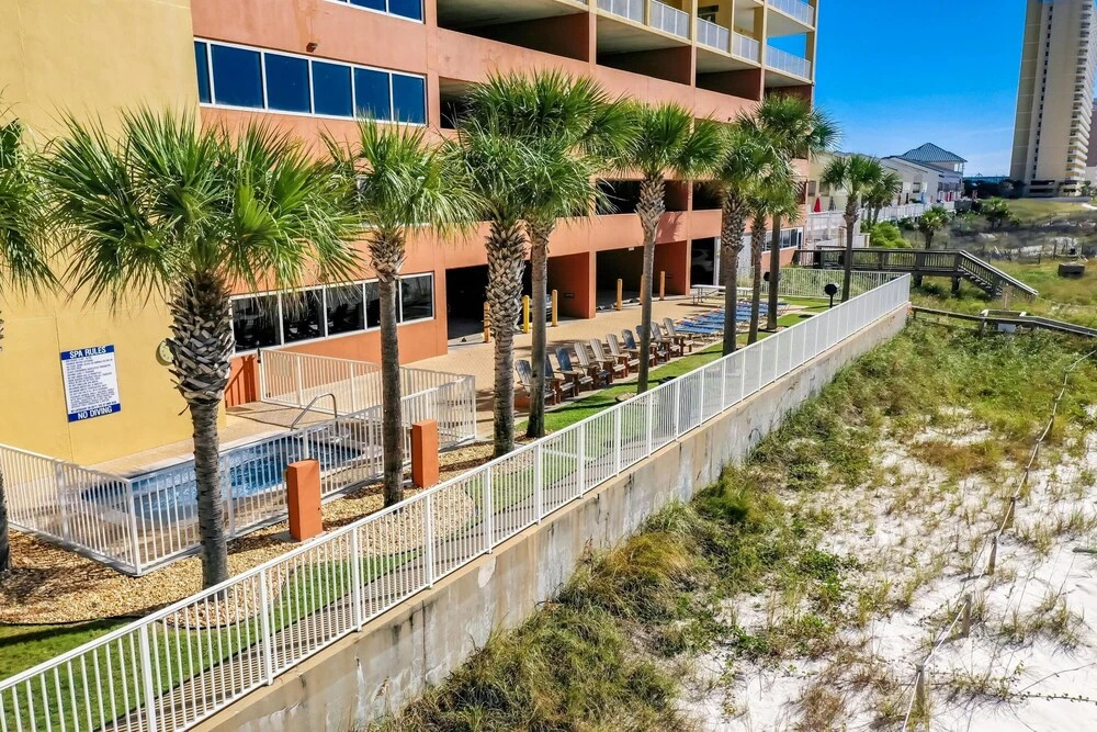 Tropic Winds by Forehand Rentals