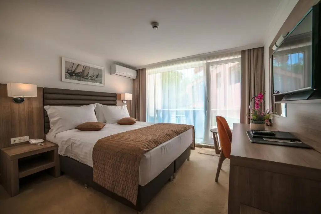 Hotel Saturn - Chambres