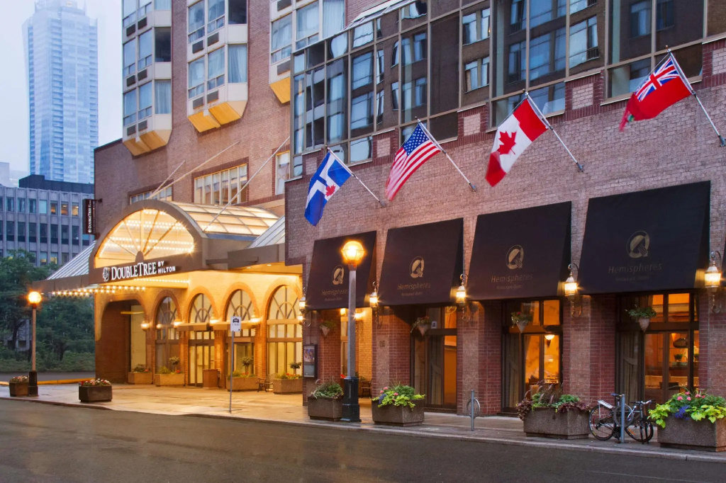 Hotel photo 1