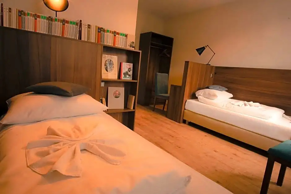 Economy Triple room